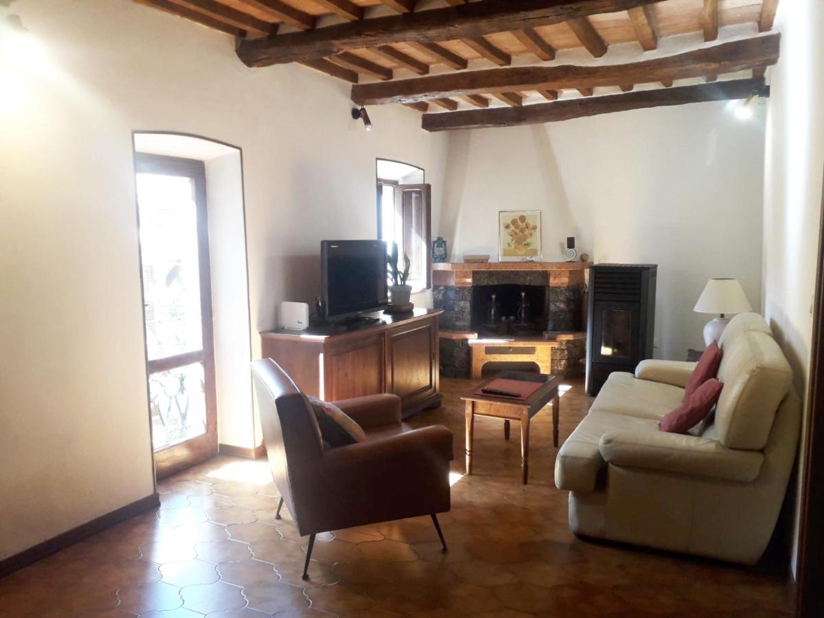 Ferienwohnung Casa Il Girasole Pitigliano Exterior foto